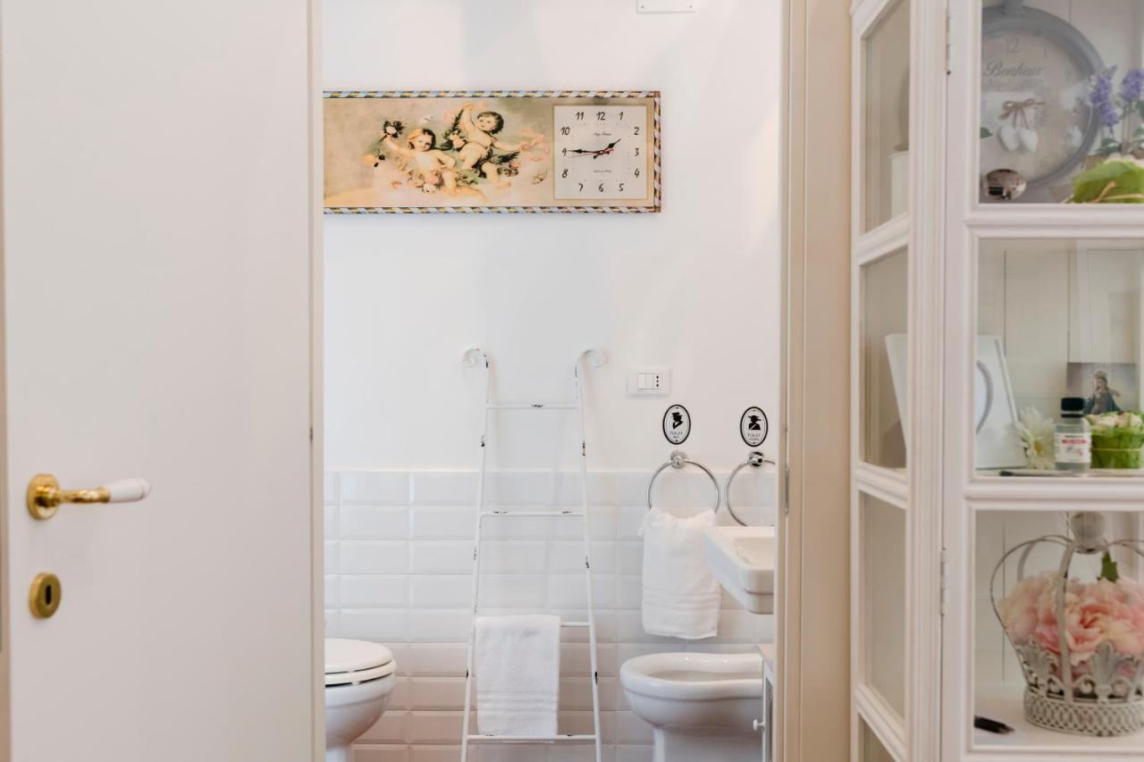 Capo Le Case, Romantic Flat Near Spanish Steps Exteriör bild