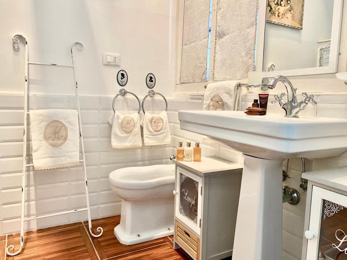 Capo Le Case, Romantic Flat Near Spanish Steps Exteriör bild